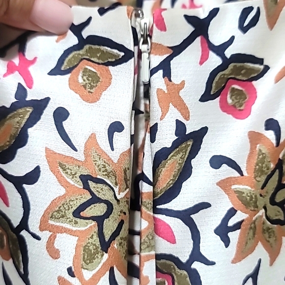 Tory burch floral blouse - Picture 8 of 9